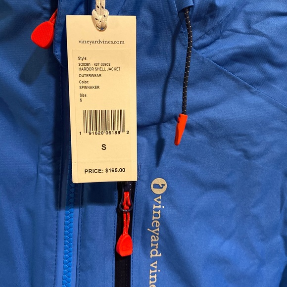 Vineyard Vines Performance Jacket. - Picture 5 of 7